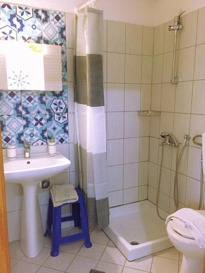 Port Rooms Лименас Екстериор снимка