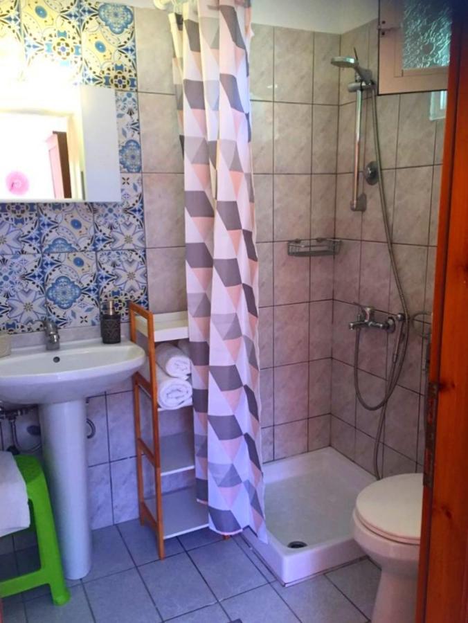 Port Rooms Лименас Екстериор снимка