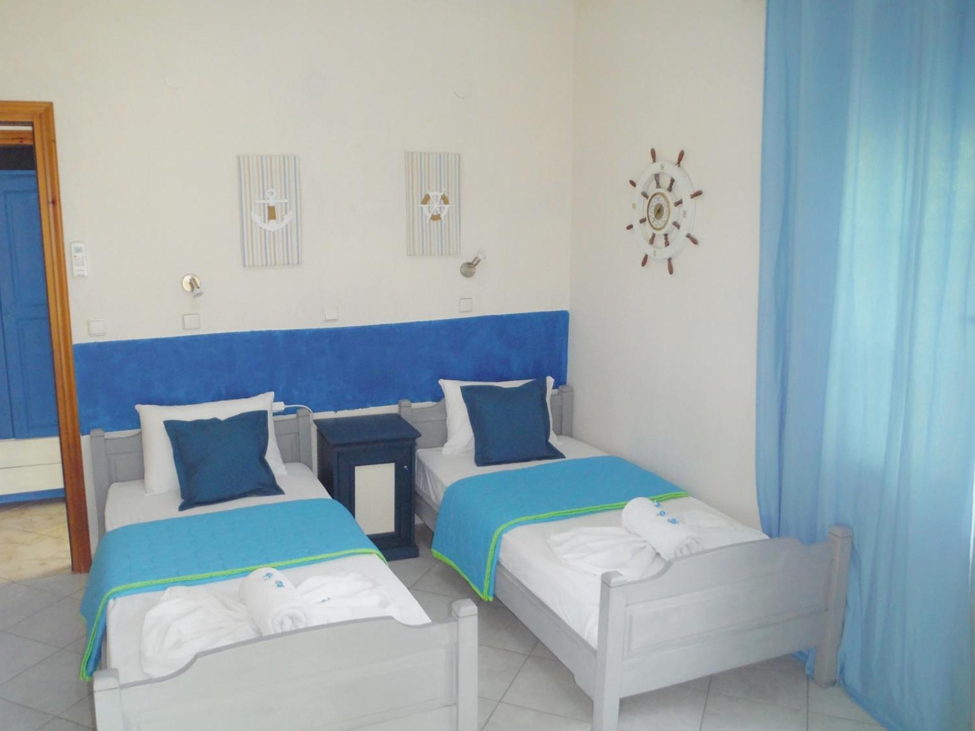 Port Rooms Лименас Екстериор снимка