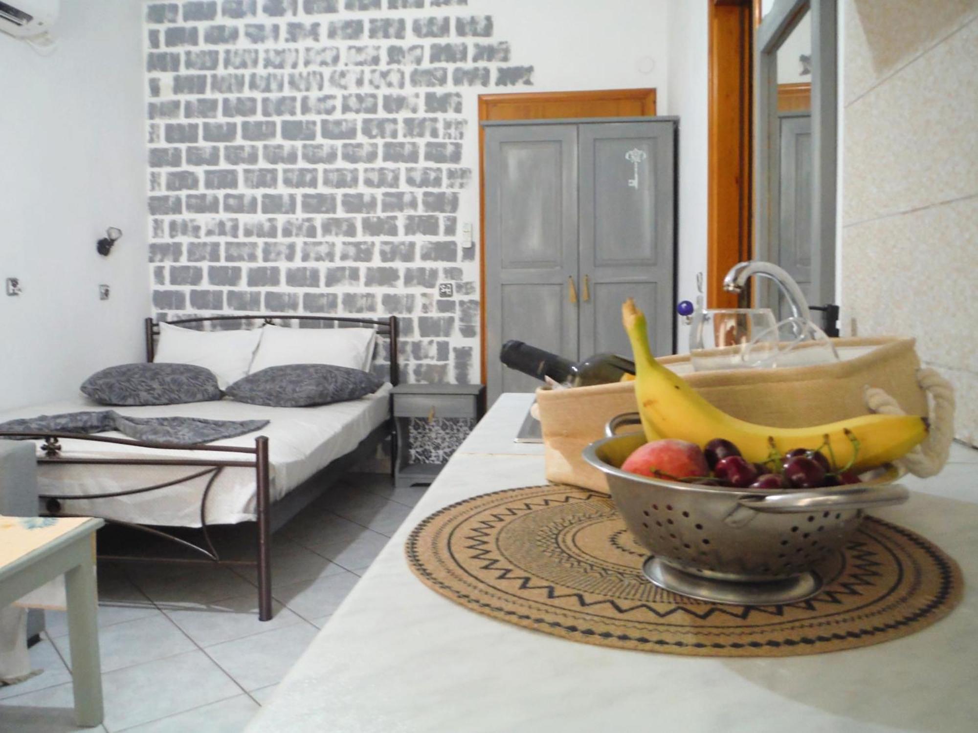 Port Rooms Лименас Екстериор снимка